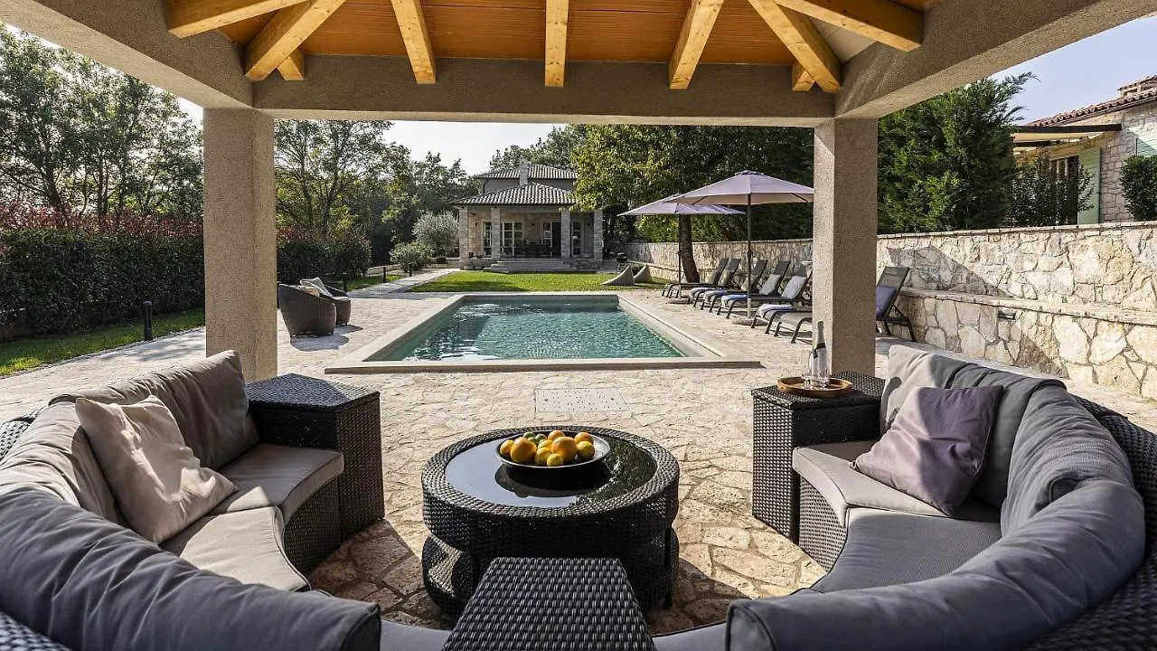 Villa Mediterranean Retreat Tinjan