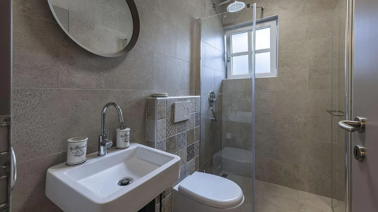 Villa Mediterranean Retreat Tinjan